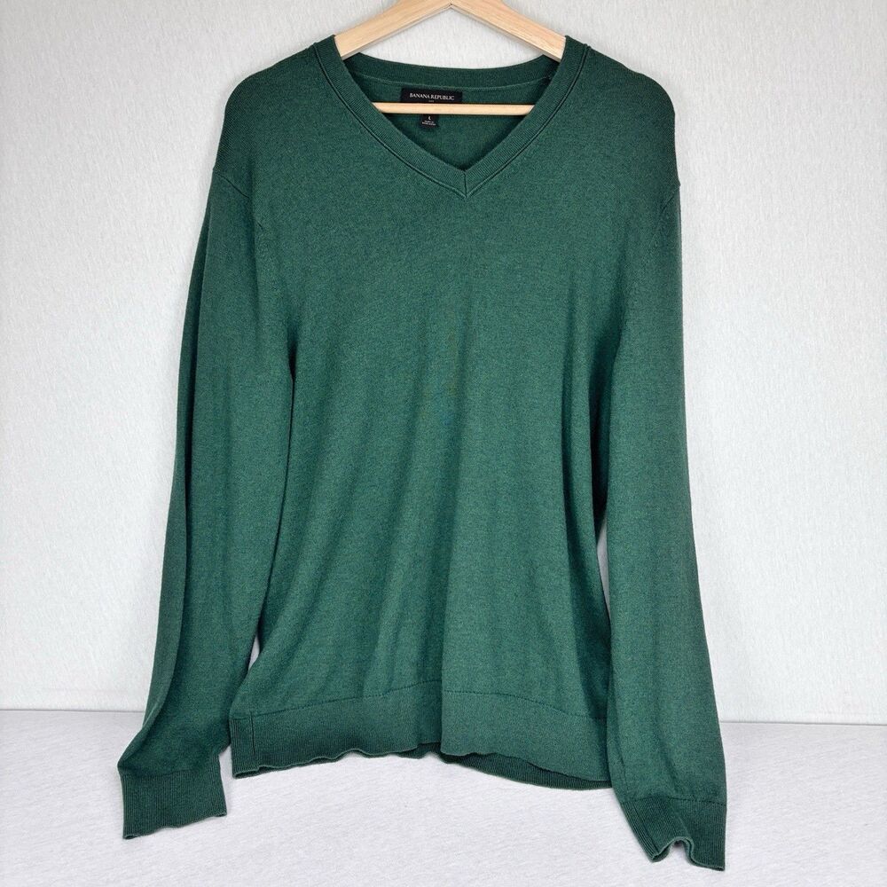 Banana Republic Sweater L Green V Neck Premium Luxe Yarn Silk Cashmere